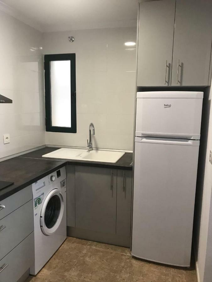 Katy Apartments Οριουέλα Εξωτερικό φωτογραφία